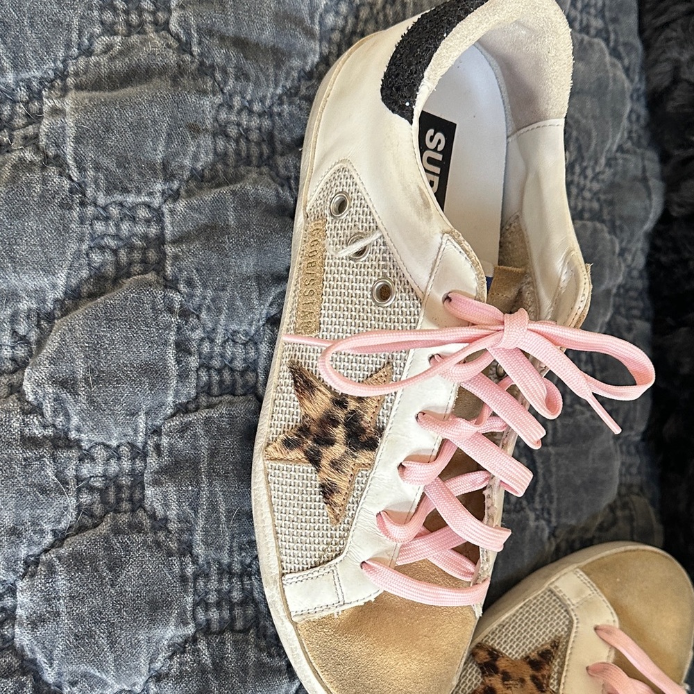 Golden Goose Women's Sneakers with Leopard Star and Pink Laces